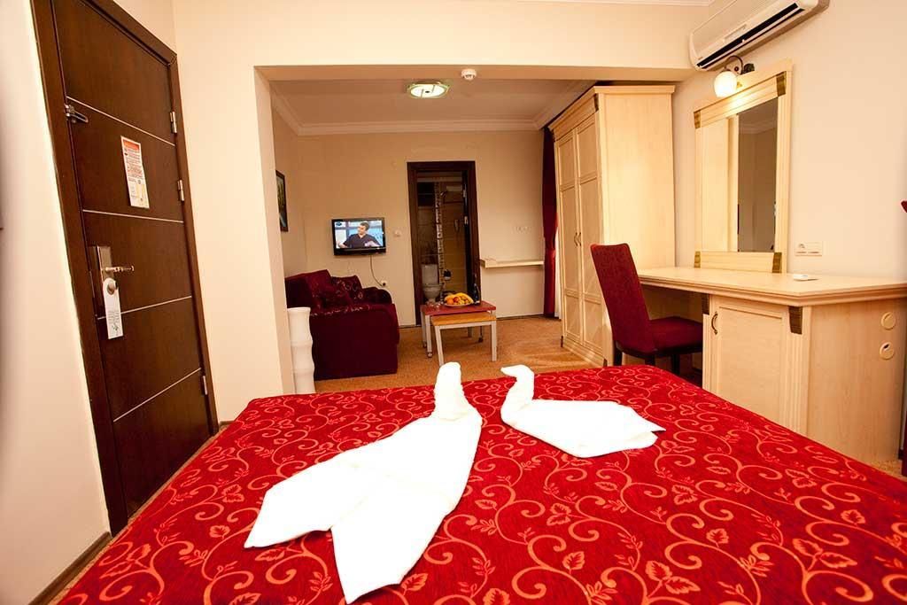 Duqqan Deluxe Hotel Кушадаси Екстер'єр фото